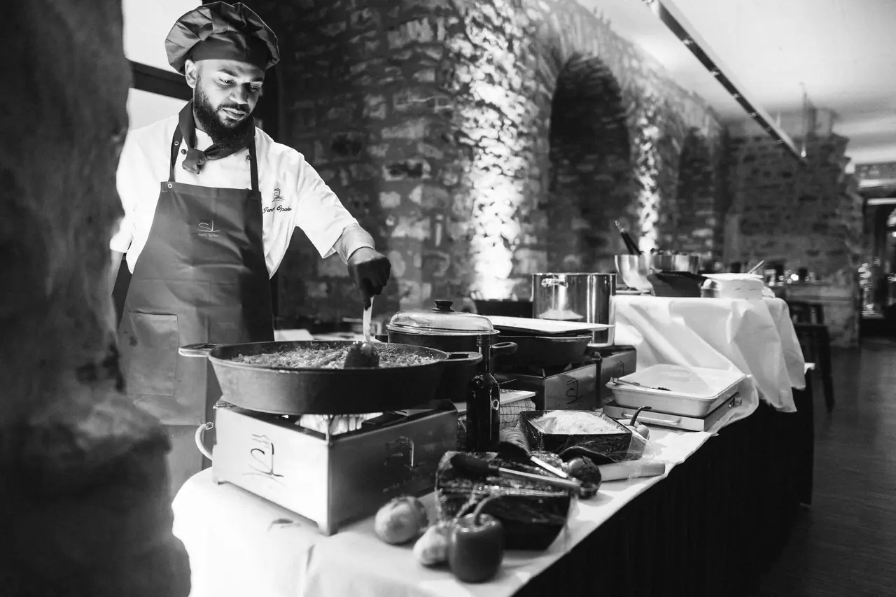 Buffetlinie mit Service bei SL mehr buffet
